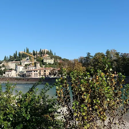 Vr Antica Riva Apartamento *